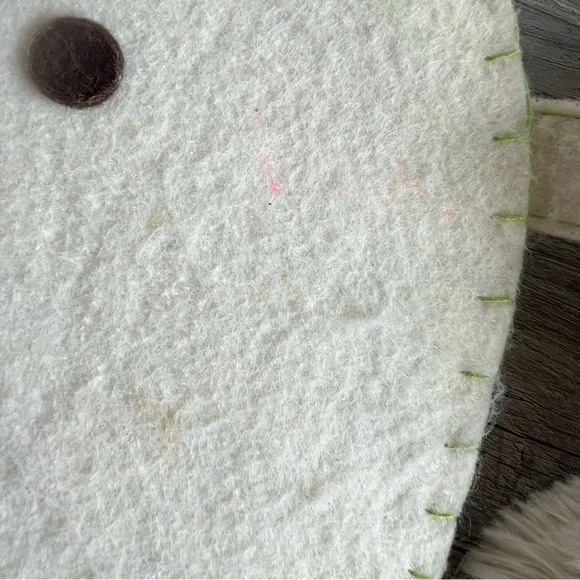 Pottery Barn Green Bunny Easter Kids Chair Backs - Picture 4 of 5